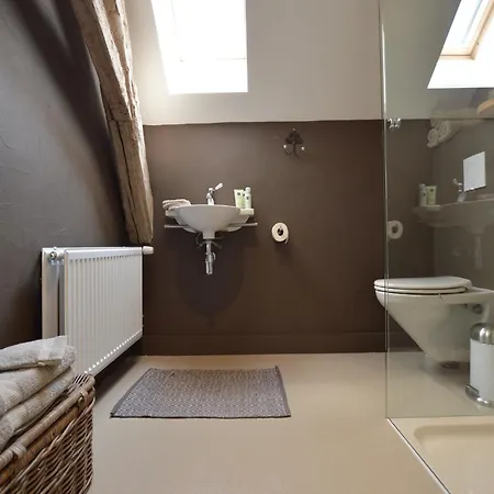 Group With Private Pool And Sauna, Cleaning Included Alphen (North Brabant)